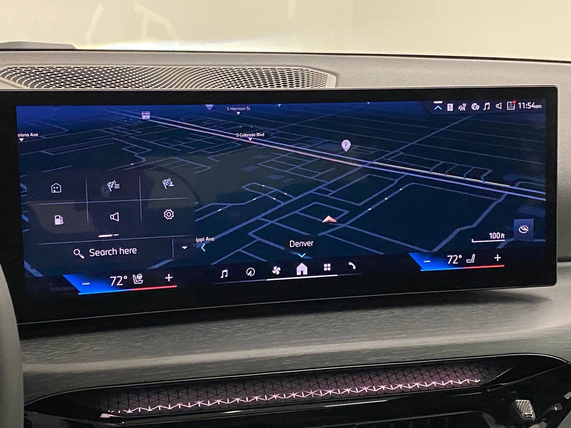 Used 2025 BMW 330i xDrive Sedan w/ Convenience Package image 25