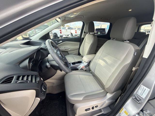 Used 2016 Ford Escape SE FWD image 20