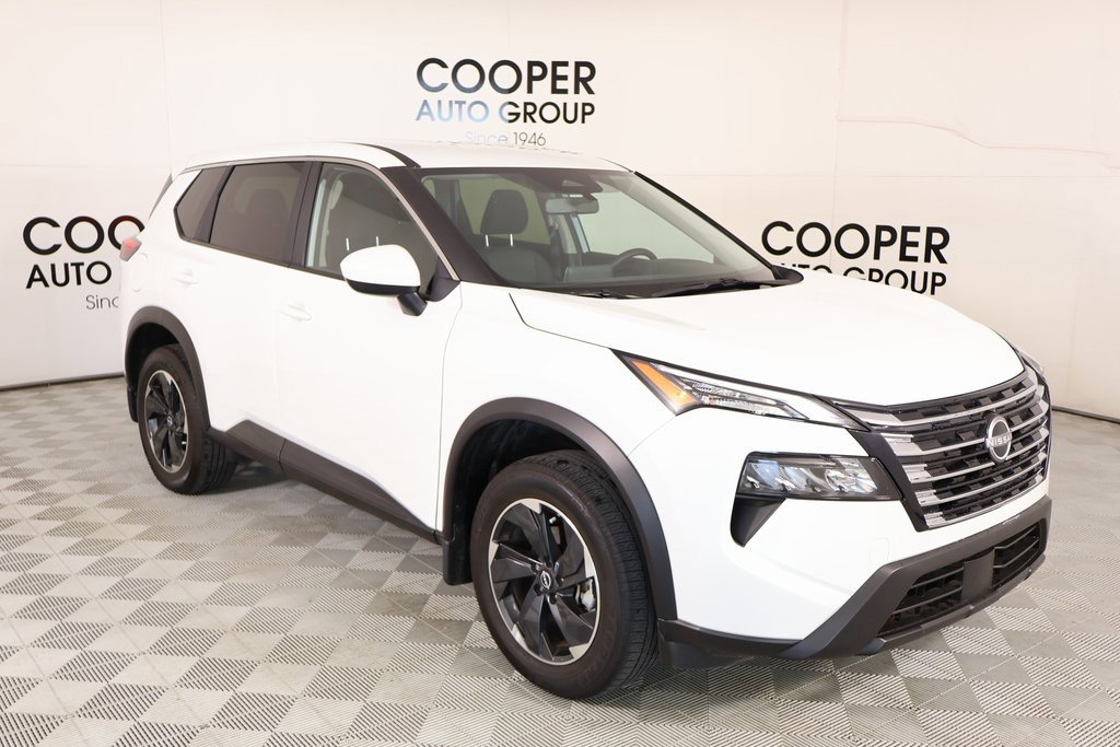 Used 2025 Nissan Rogue SV