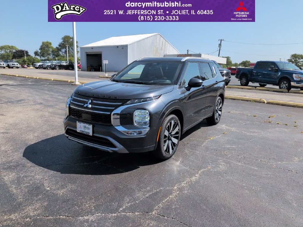 New 2026 Mitsubishi Outlander SEL AWD/4WD image 1