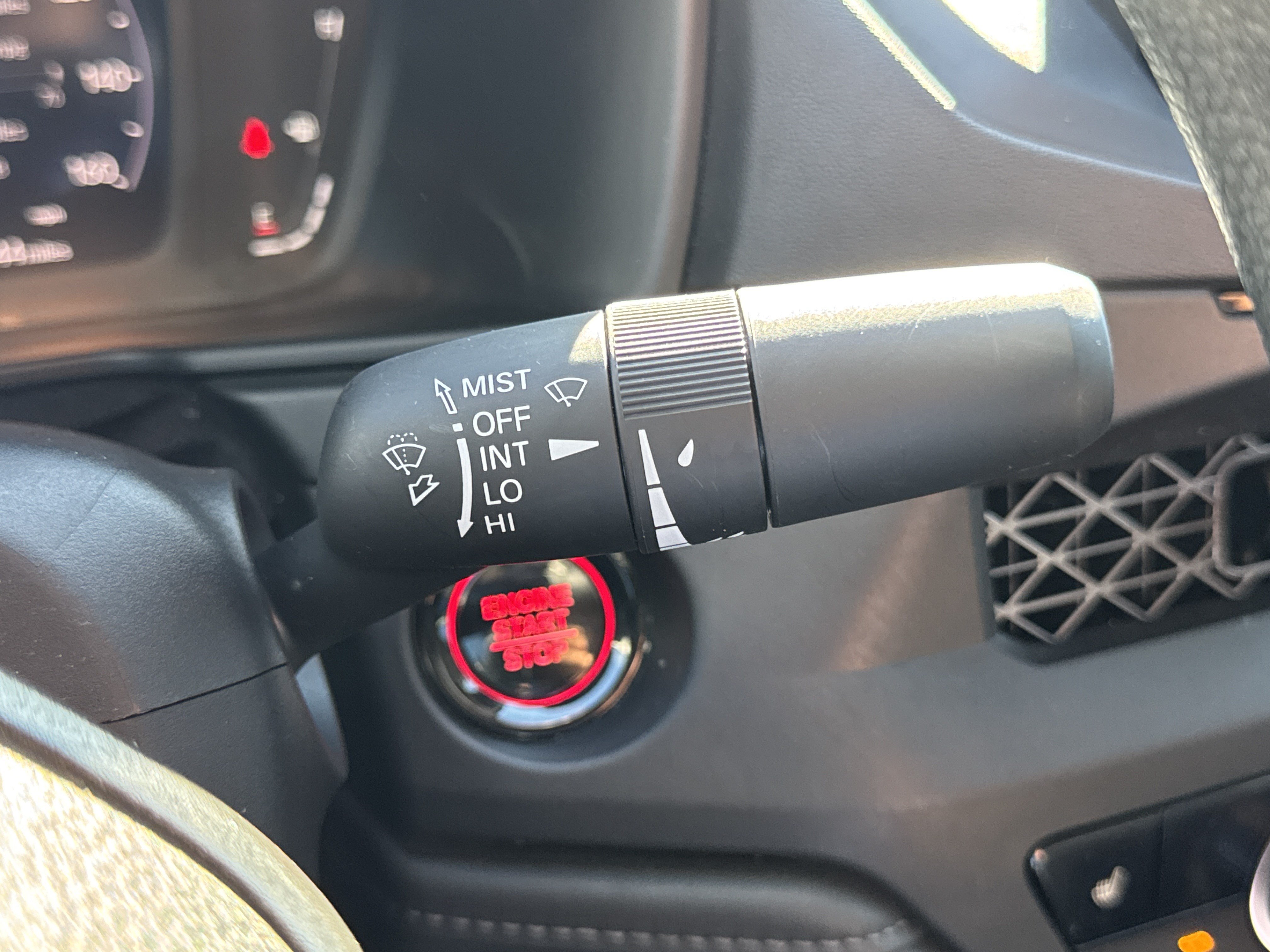 Used 2025 Honda Accord SE image 17