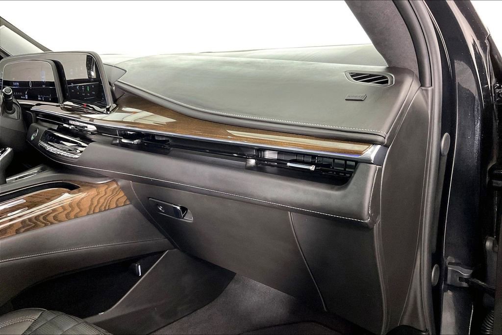 Used 2024 Cadillac Escalade ESV Sport Platinum image 22