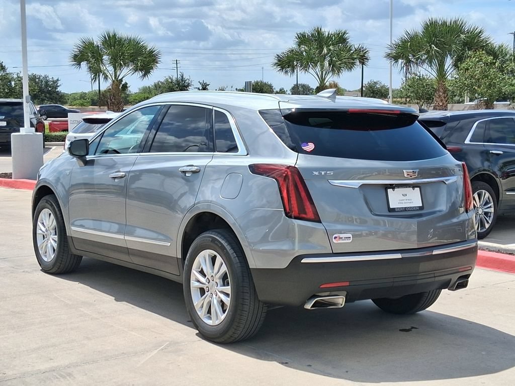 Used 2024 Cadillac XT5 Luxury w/ LPO, Floor Liner Package FWD image 4