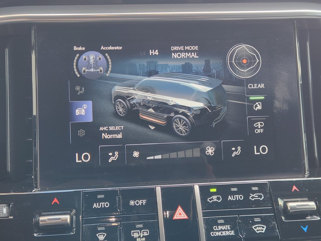 Certified 2024 Lexus LX 600 F Sport AWD/4WD image 18