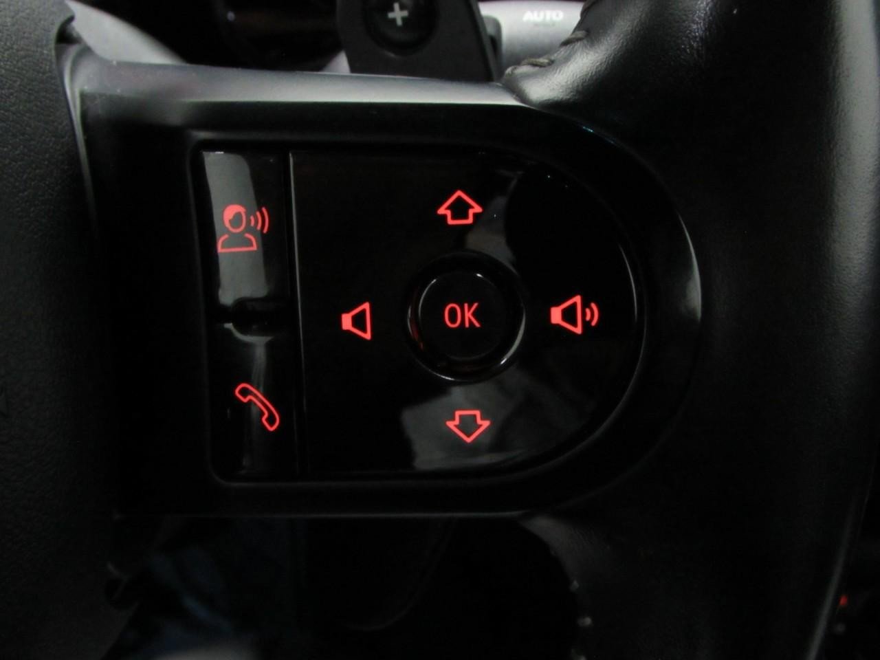 Used 2022 MINI Cooper S w/ Premium Package image 30