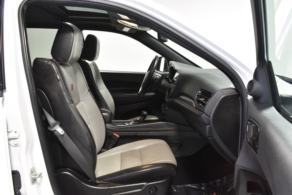 Used 2023 Dodge Durango GT image 30