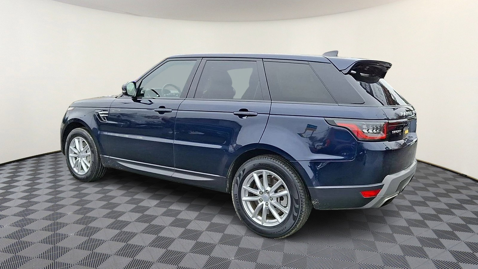 Used 2021 Land Rover Range Rover Sport SE image 6