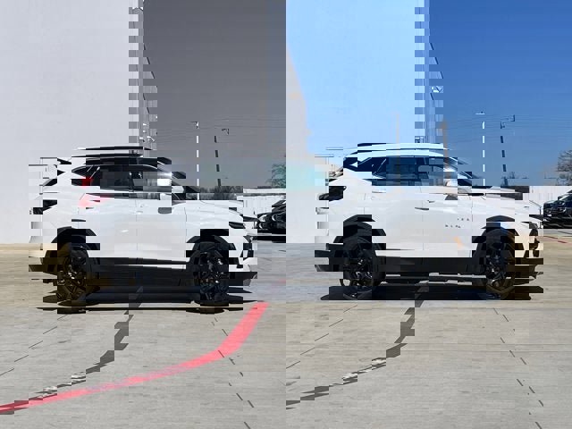 Used 2022 Chevrolet Blazer LT w/ Sound & Technology Package image 7