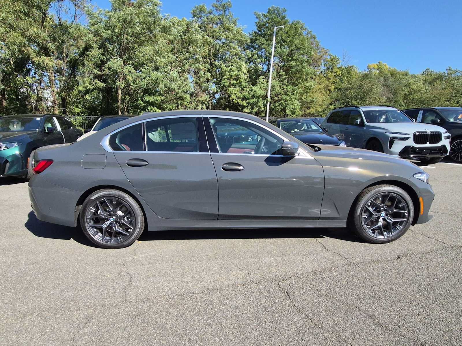 New 2026 BMW 330i xDrive Sedan w/ Premium Package AWD/4WD image 9