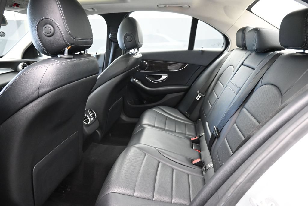 Used 2018 Mercedes-Benz C 300 4MATIC Sedan image 20