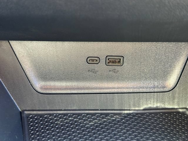 New 2027 Chevrolet Equinox RS w/ Safety and Technology Package FWD image 19