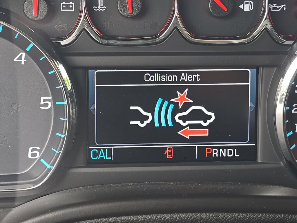 Used 2017 GMC Yukon SLT AWD/4WD image 24