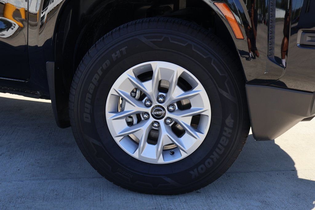 Used 2024 Nissan Frontier SV w/ Technology Package image 25