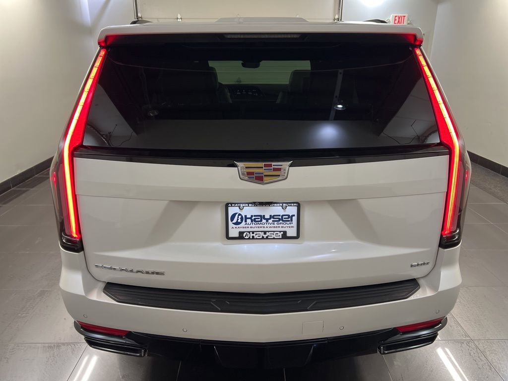 Used 2021 Cadillac Escalade Sport w/ Driver Assist Tech Package image 5