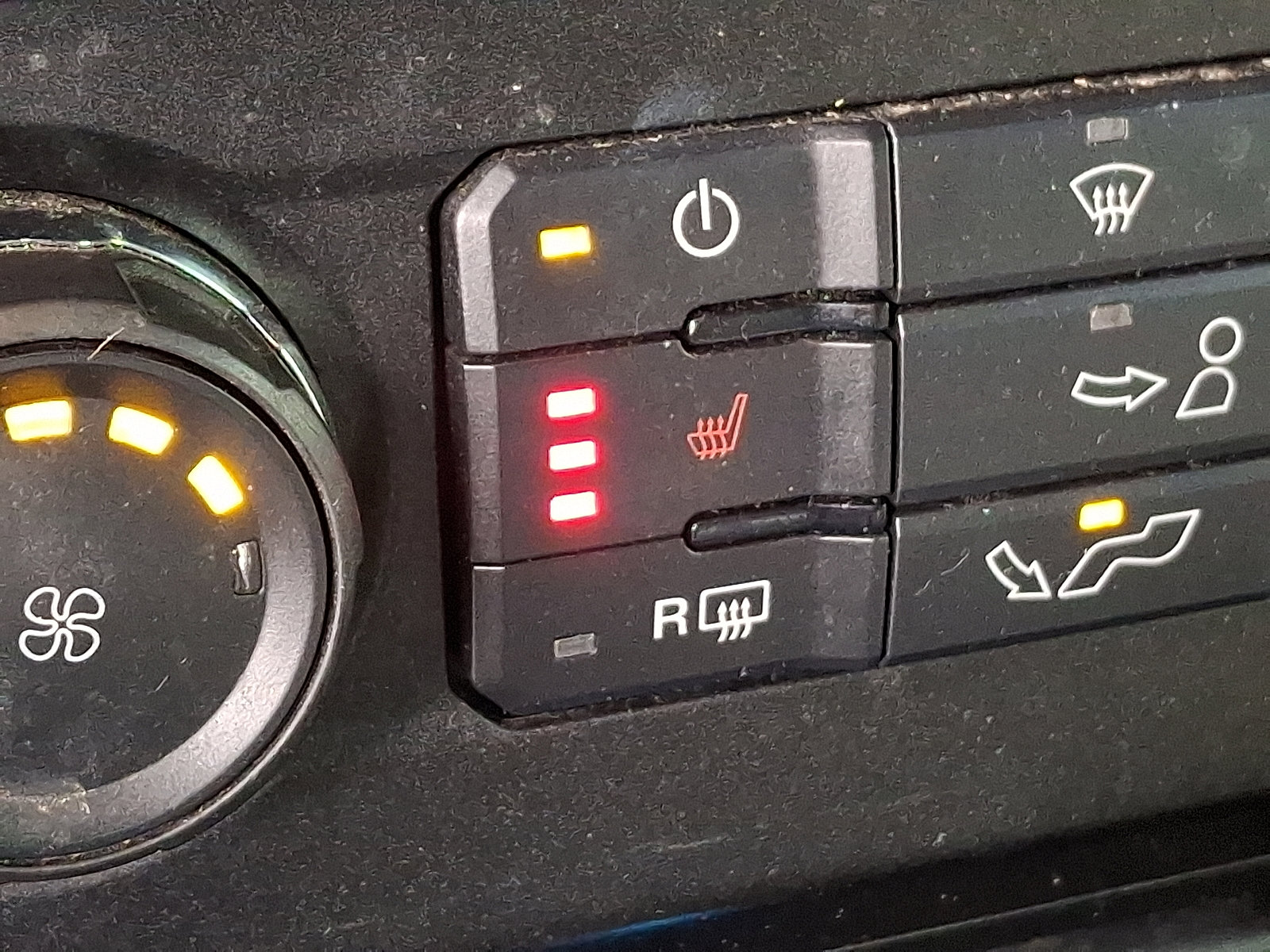 Certified 2020 Ford F150 XLT w/ Equipment Group 302A Luxury image 23