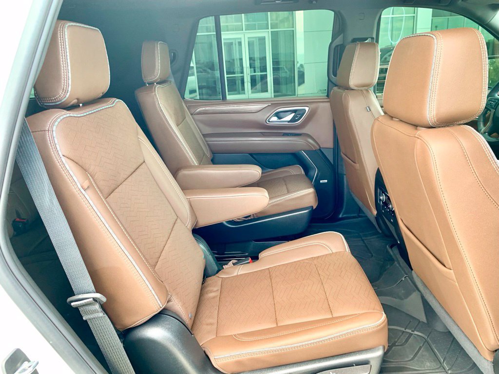 Used 2023 Chevrolet Tahoe High Country RWD image 26