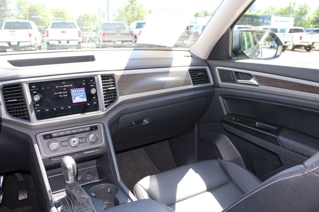 Used 2019 Volkswagen Atlas SE FWD image 16