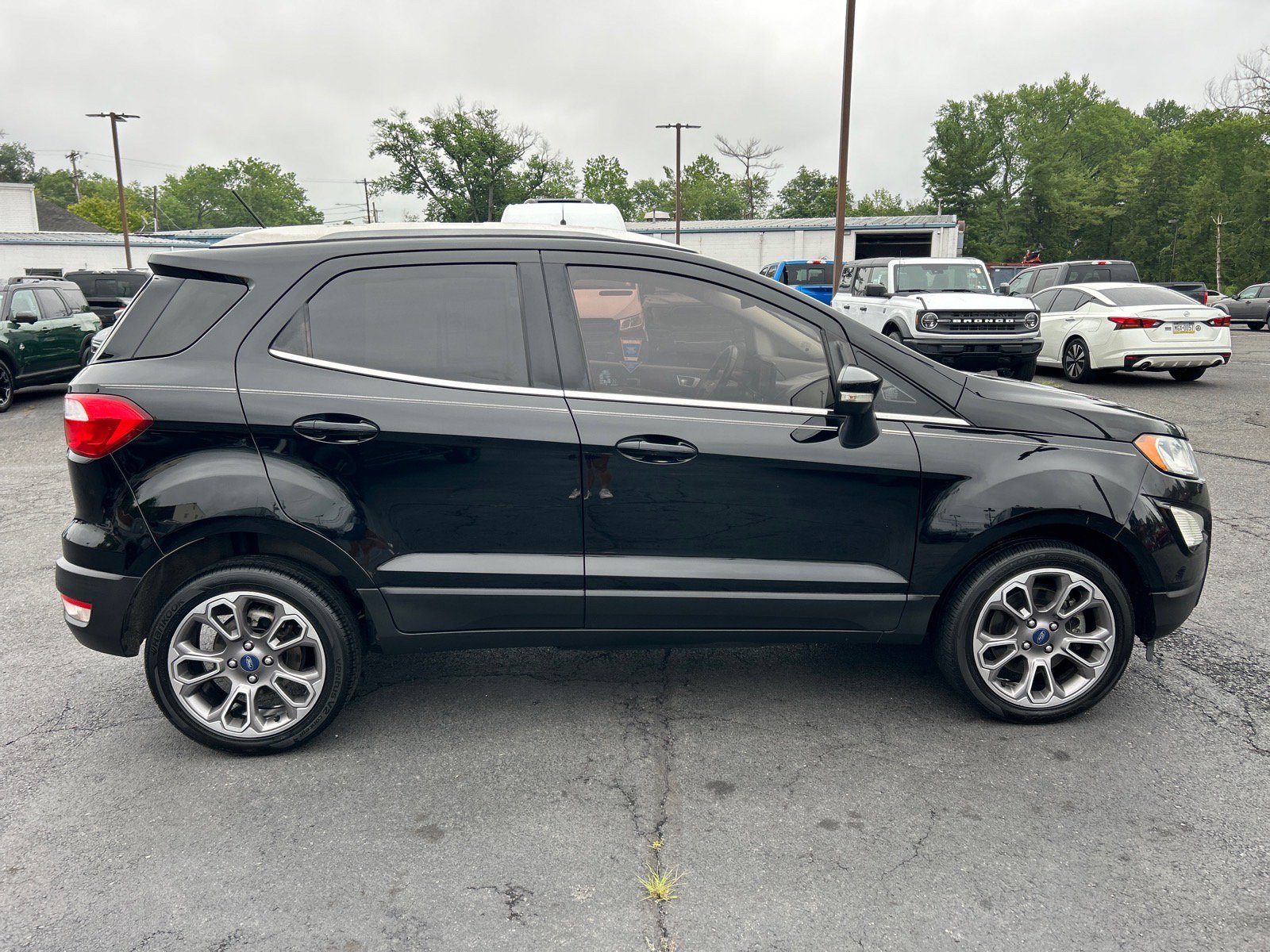 Certified 2020 Ford EcoSport Titanium FWD image 16