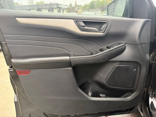 Used 2022 Ford Escape SE AWD/4WD image 19