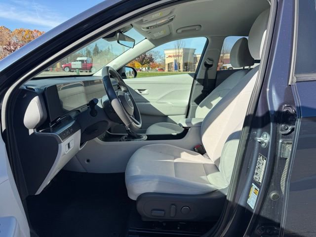 Used 2024 Hyundai Kona SEL image 14