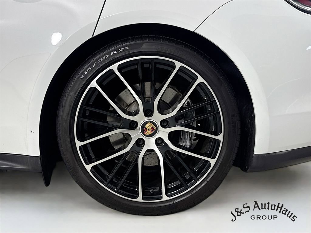 Used 2021 Porsche Panamera 4 AWD/4WD image 40