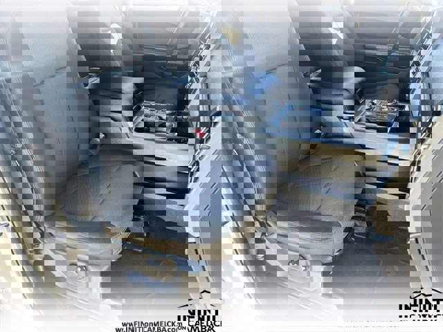 Used 2019 Ford Expedition XLT image 11