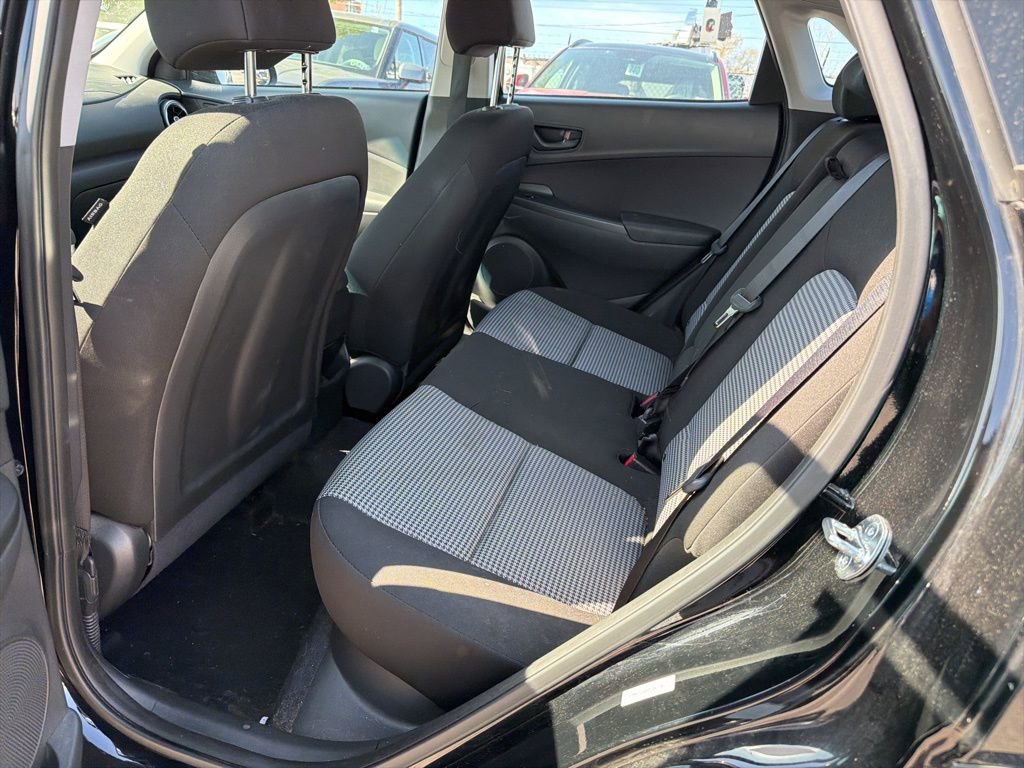 Certified 2023 Hyundai Kona SE AWD/4WD image 16