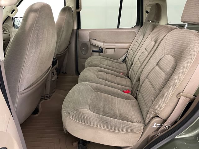 Used 2002 Ford Explorer XLT AWD/4WD image 16
