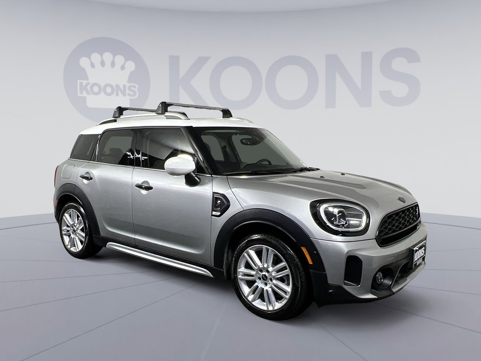 Used 2023 MINI Cooper Countryman S FWD image 2