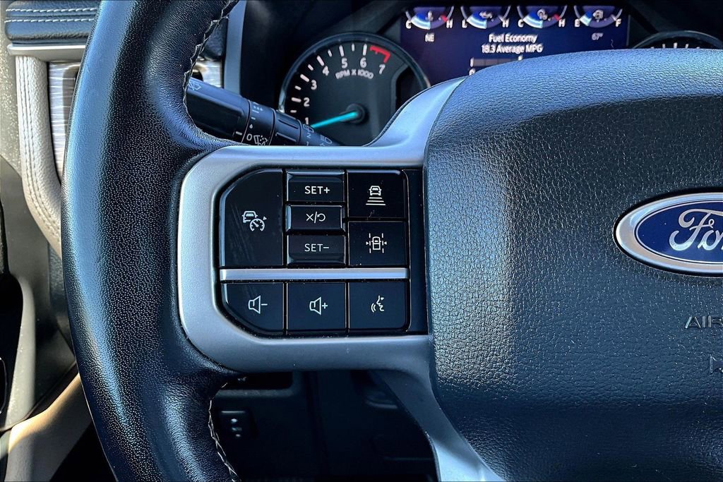 Used 2024 Ford Expedition Limited image 12