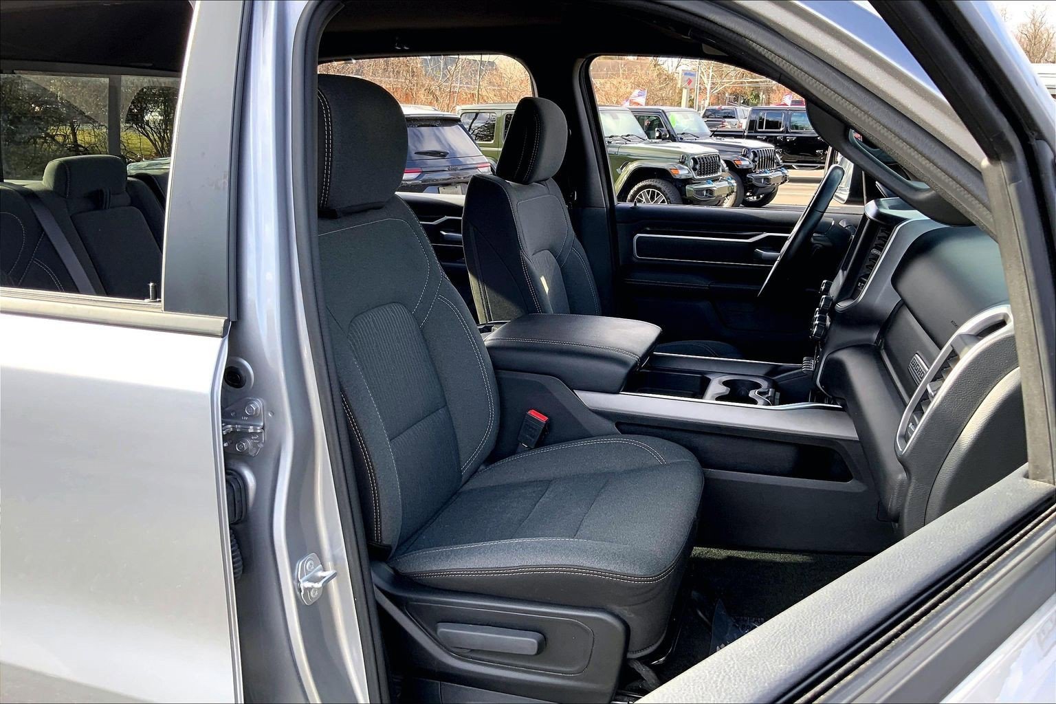 Used 2022 RAM 1500 Big Horn image 7