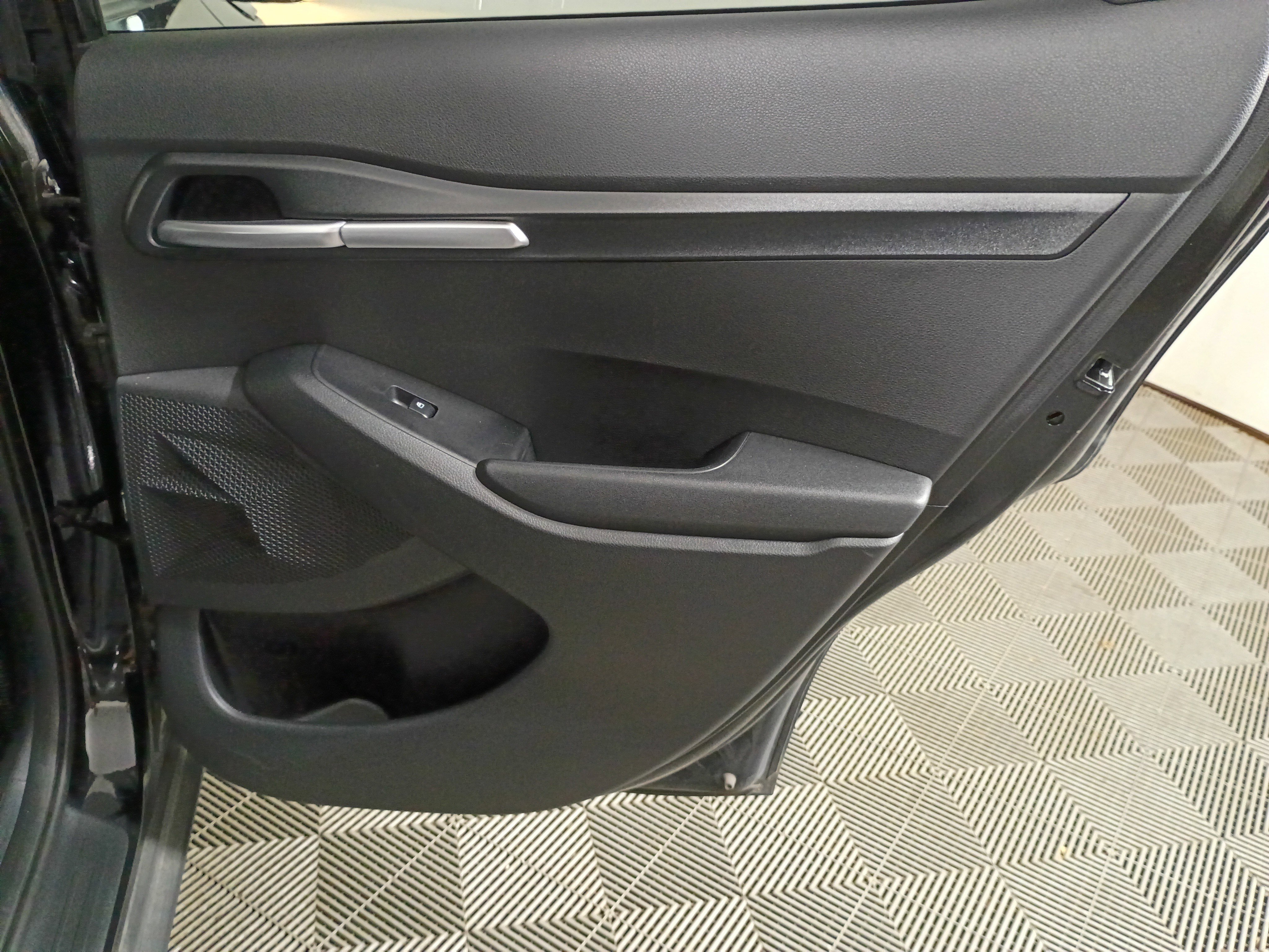 Certified 2023 Kia Seltos LX image 36