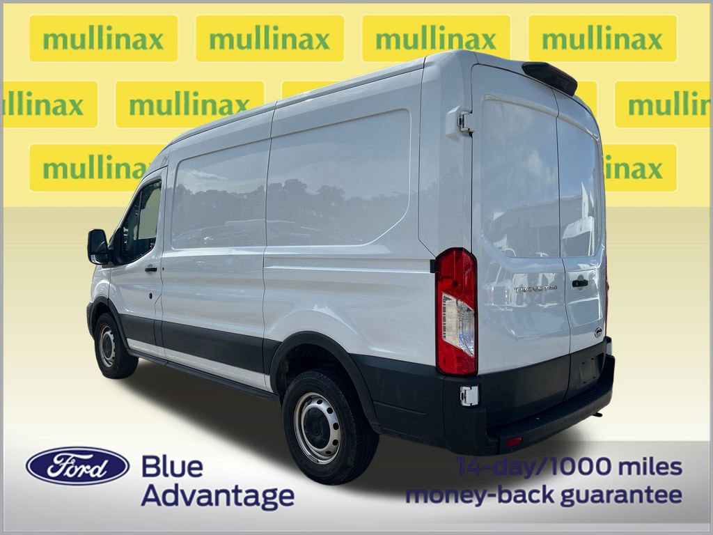 Used 2023 Ford Transit 250 Medium Roof RWD image 3