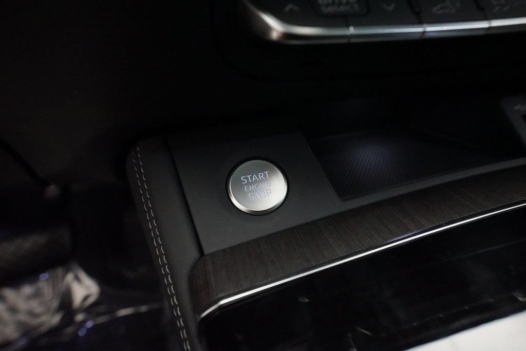 New 2025 Audi Q5 e Premium Plus AWD/4WD image 32