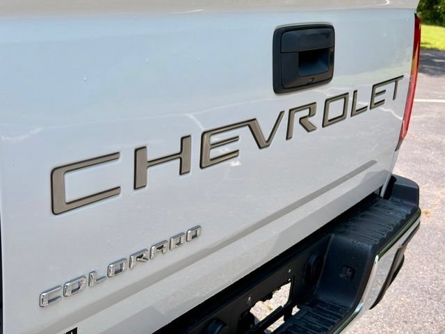 Used 2022 Chevrolet Colorado W/T w/ WT Convenience Package RWD image 16