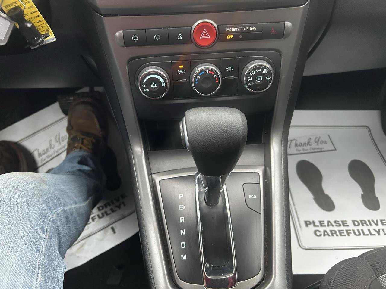 Used 2013 Chevrolet Captiva Sport LT FWD image 23