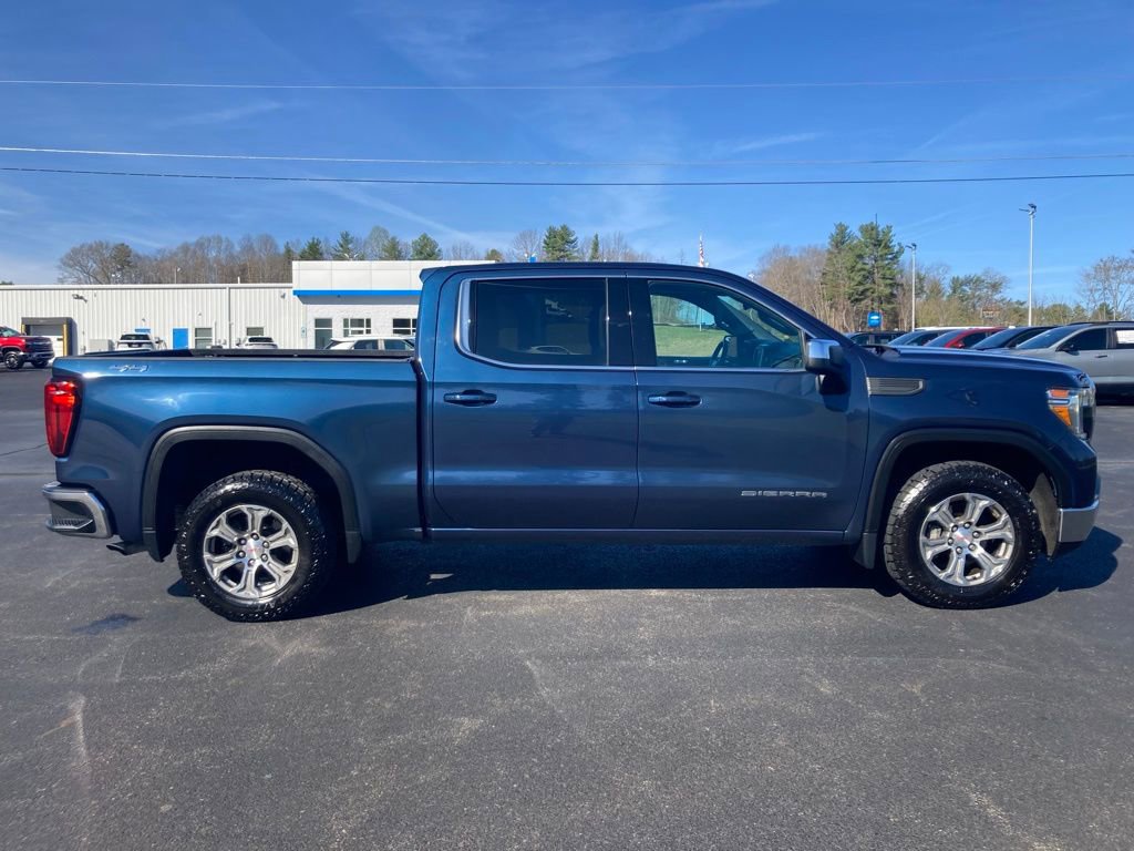 Used 2022 GMC Sierra 1500 SLE image 8
