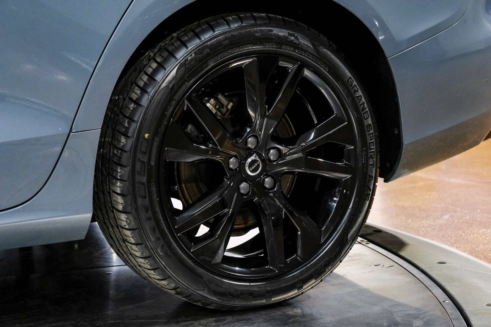 Used 2024 Volvo S60 B5 Core FWD image 59
