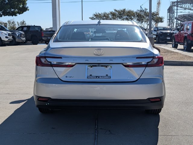 Used 2026 Toyota Camry LE FWD image 7