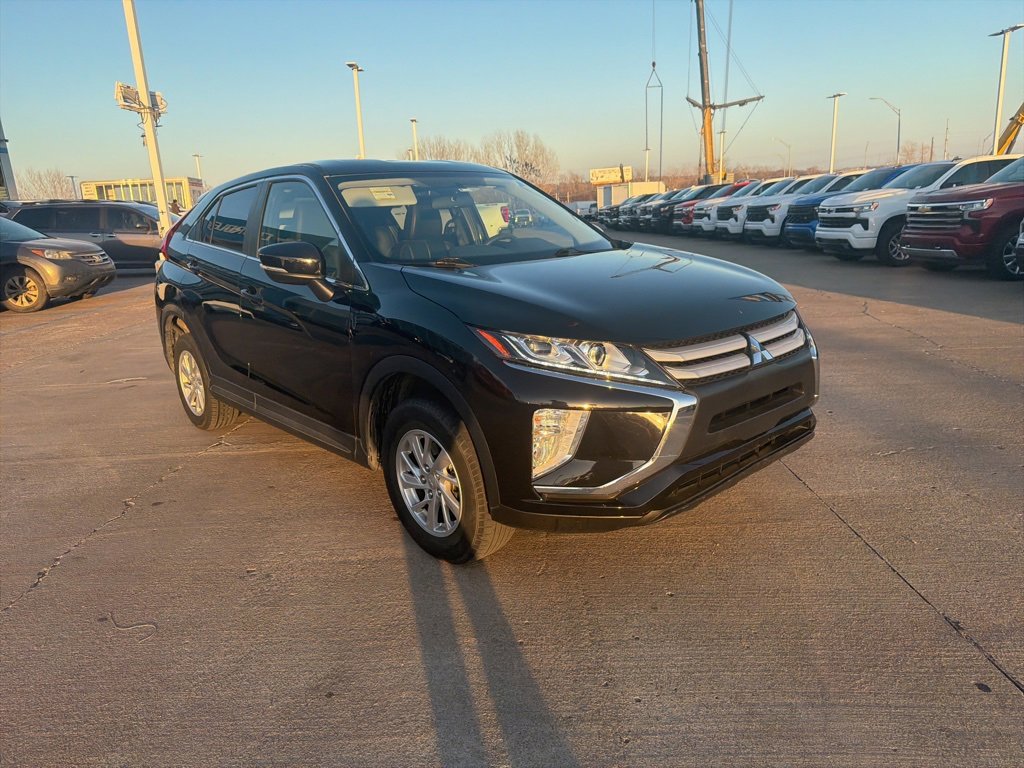 Used 2018 Mitsubishi Eclipse Cross ES image 3