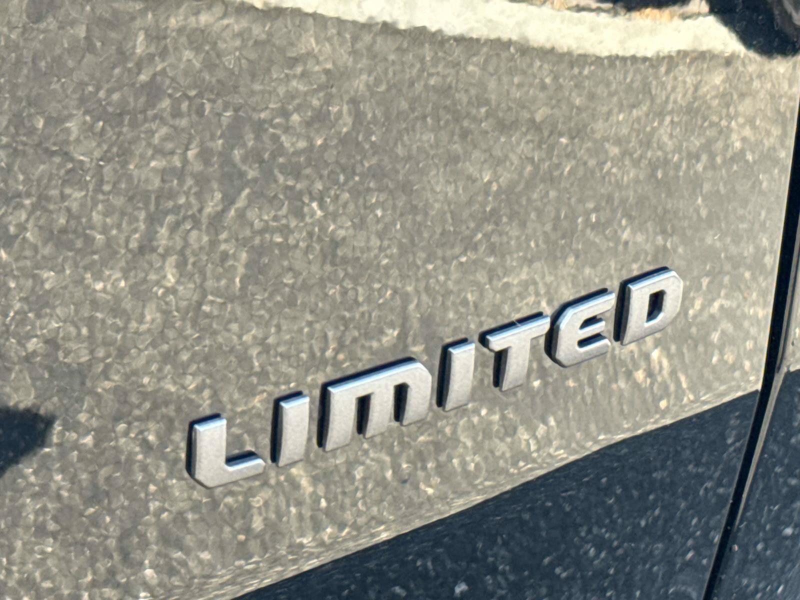New 2026 Jeep Cherokee Limited AWD/4WD image 8