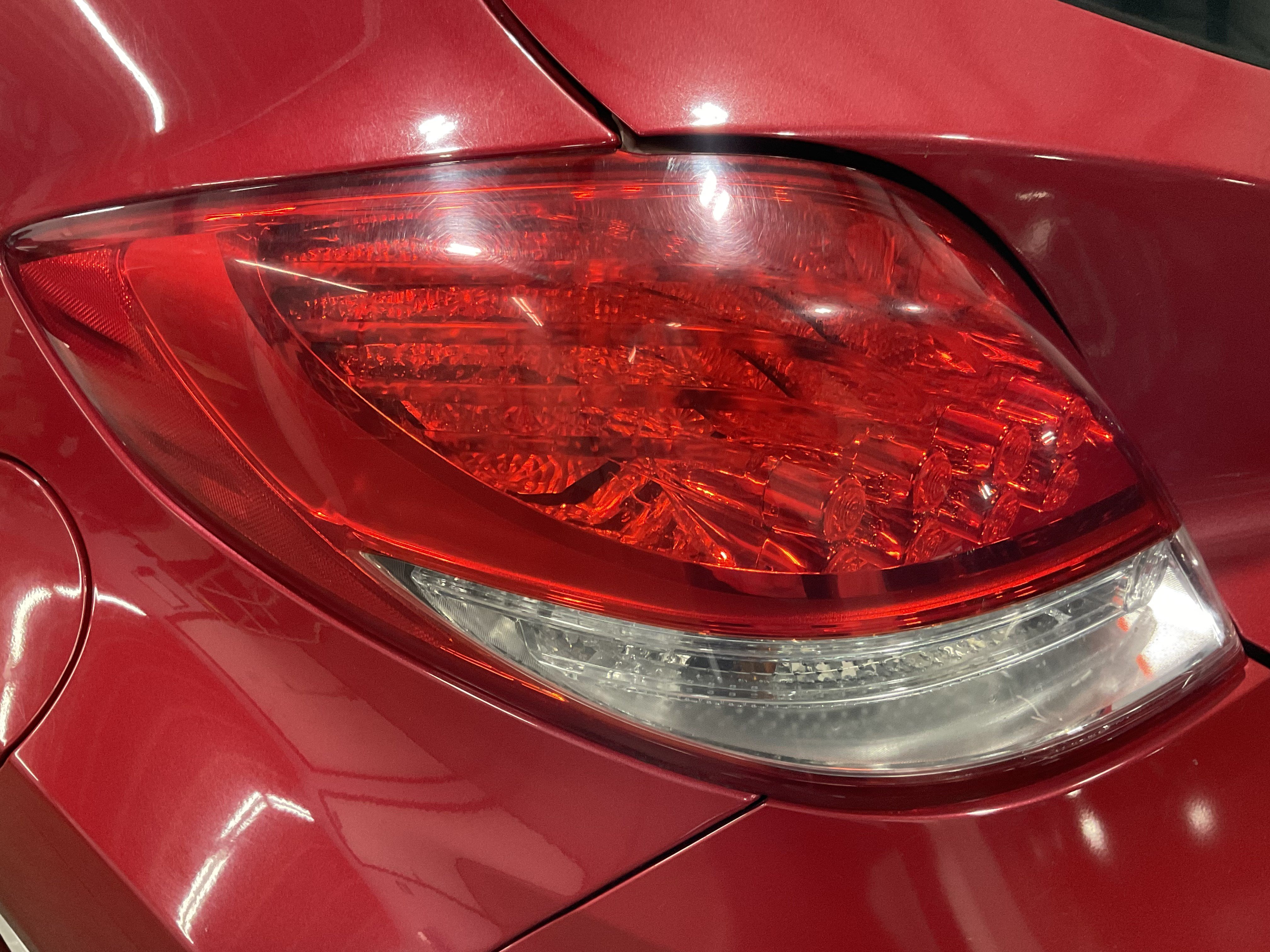 Used 2013 Hyundai Veloster Turbo w/ Ultimate Pkg FWD image 8