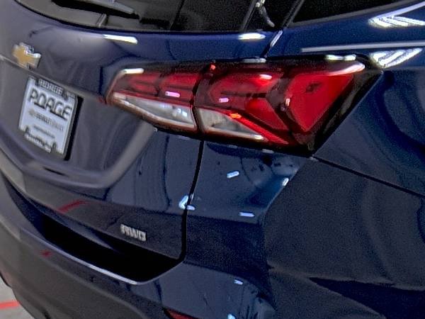 Used 2023 Chevrolet Equinox LS w/ LS Convenience Package image 13