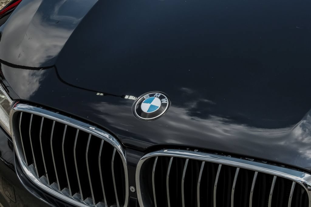 Used 2019 BMW 750i xDrive w/ M Sport Package AWD/4WD image 54