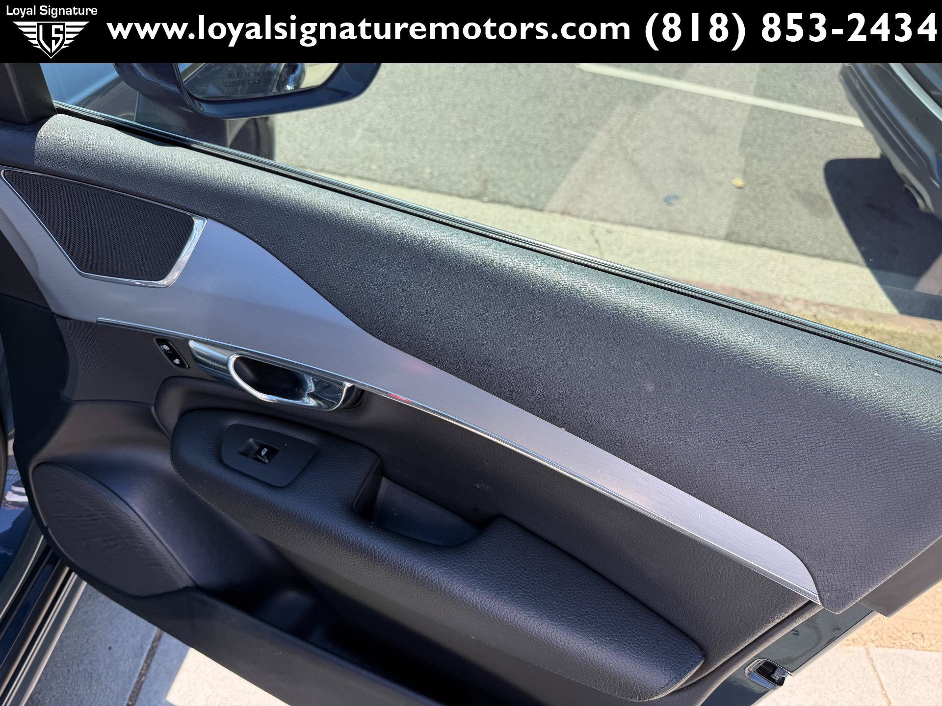 Used 2018 Volvo XC90 T5 Momentum AWD/4WD image 39