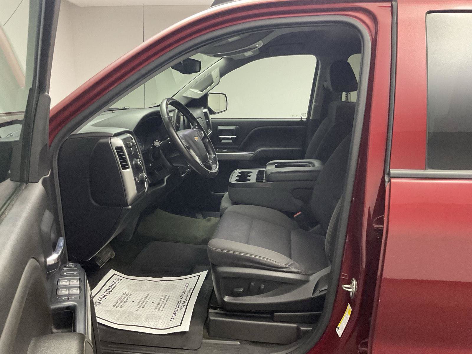 Used 2018 Chevrolet Silverado 1500 LT w/ All Star Edition AWD/4WD image 12