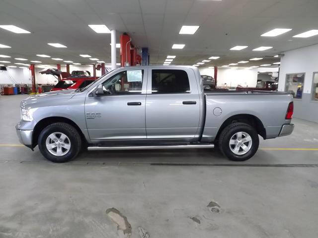 Used 2022 RAM 1500 Tradesman w/ Chrome Plus Package AWD/4WD image 2