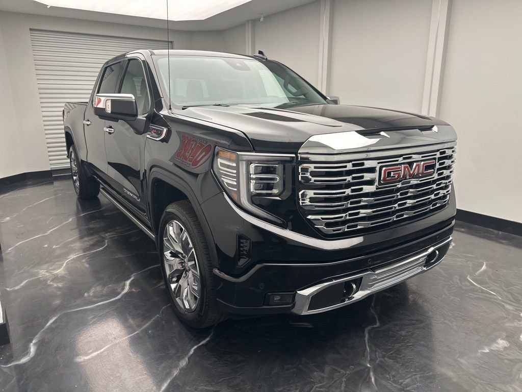 Used 2023 GMC Sierra 1500 Denali w/ Denali Reserve Package image 2