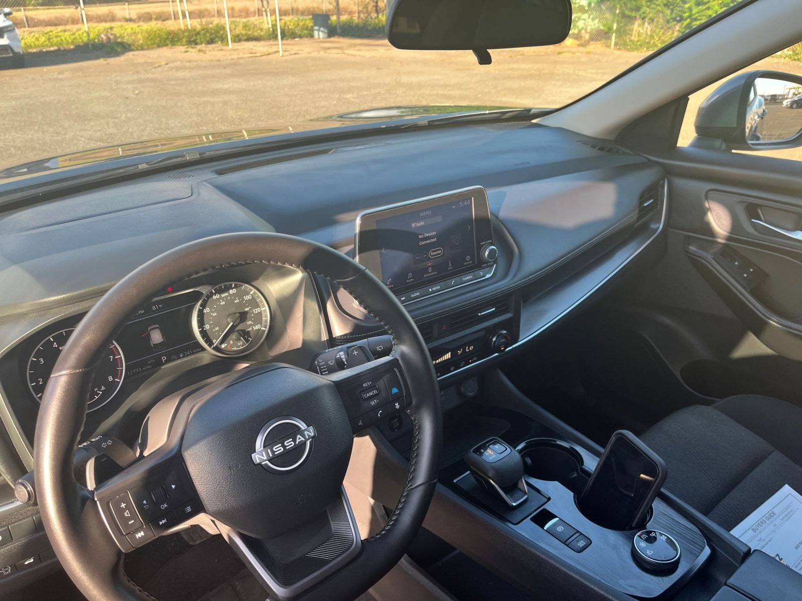Used 2025 Nissan Rogue SV AWD/4WD image 28
