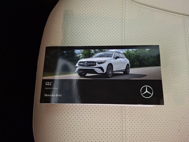 Used 2026 Mercedes-Benz GLC 300 4MATIC image 27